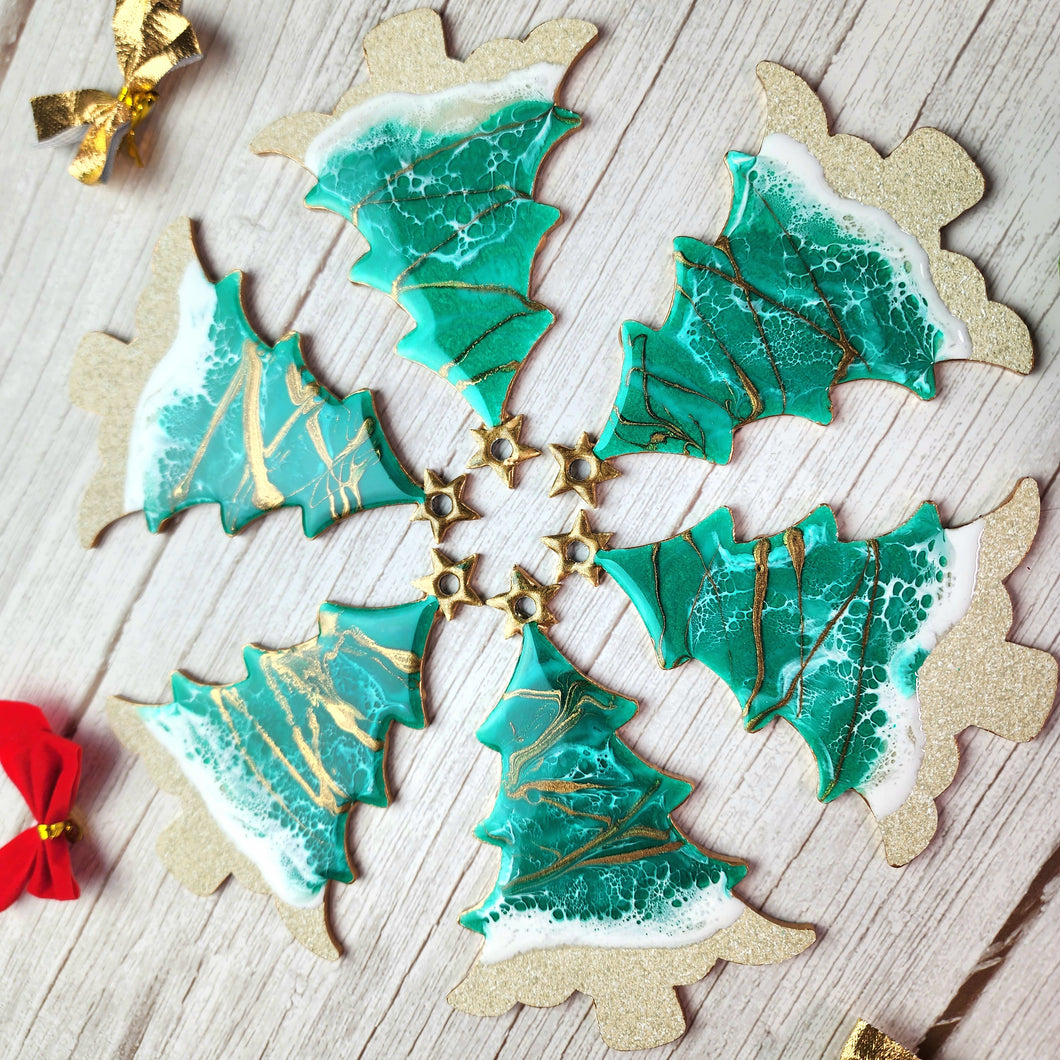 Christmas Tree Wave Ornaments - Green